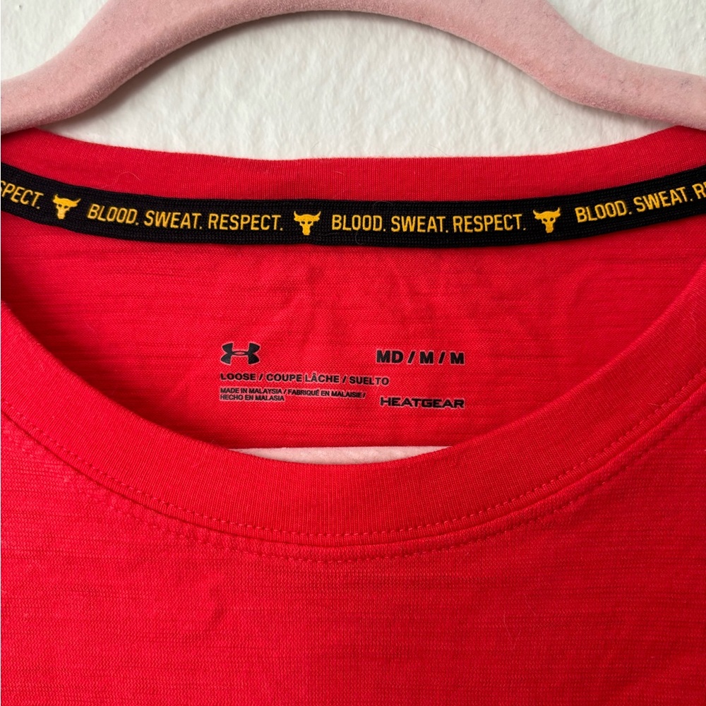 Project Rock Under Armour Red & Black Tshirt - Picture 5 of 5